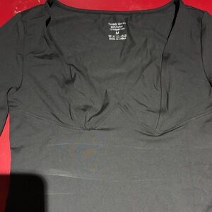 Trendy Queen Black Long Sleeve Top